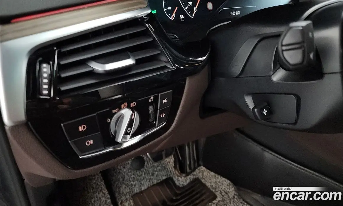 BMW 5 серия 2019 2.0 автомат (гидро), фото 28