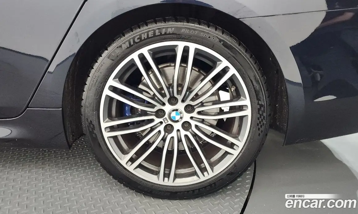 BMW 5 серия 2019 2.0 автомат (гидро), фото 7