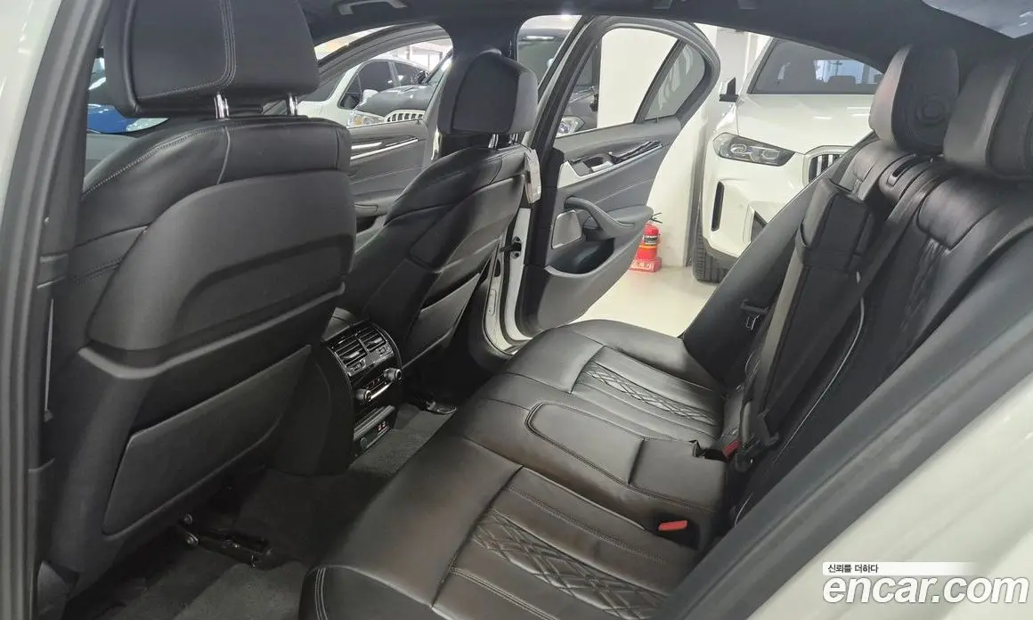BMW 5 серия 2020 2.0 автомат (гидро), фото 11