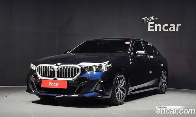BMW 5 серия, 2024, 56 013 км