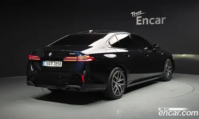 BMW 5 серия 2025 2.0 автомат (гидро), миниатюра 2