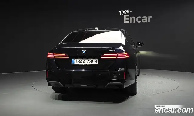 BMW 5 серия 2025 2.0 автомат (гидро), миниатюра 4