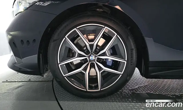 BMW 5 серия 2025 2.0 автомат (гидро), миниатюра 5