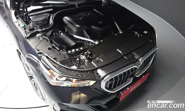 BMW 5 серия 2025 2.0 автомат (гидро), миниатюра 6