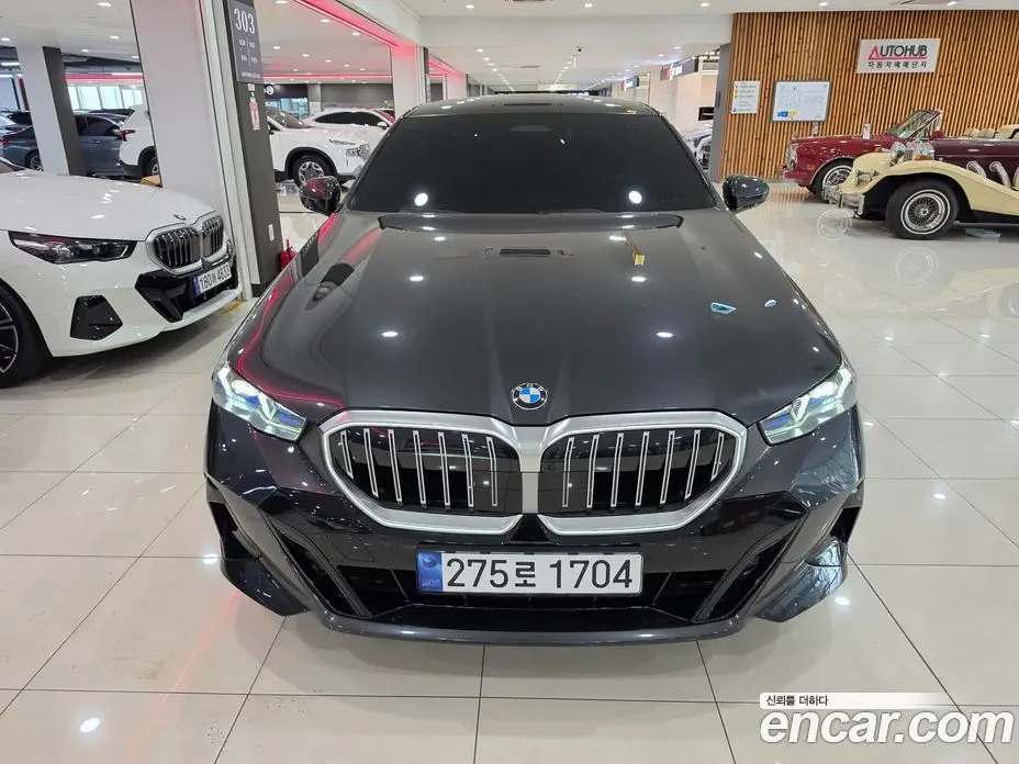 BMW 5 серия 2025 2.0 автомат (гидро), фото 3