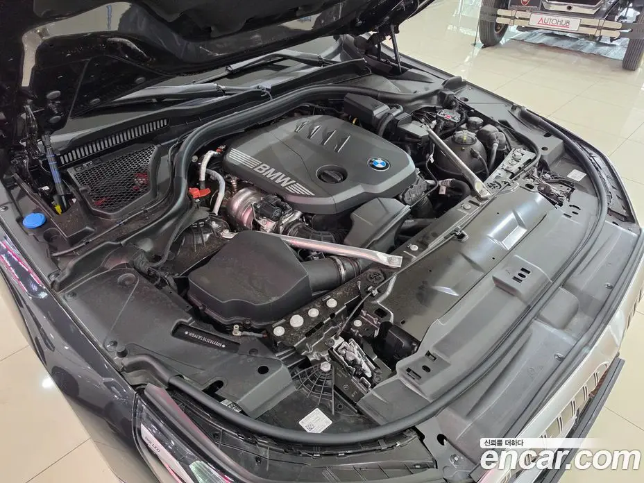 BMW 5 серия 2025 2.0 автомат (гидро), фото 6