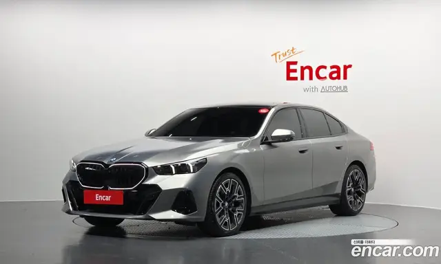 BMW 5 серия, 2025, 13 044 км