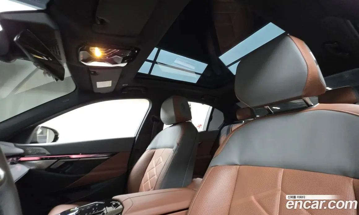 BMW 5 серия 2025 2.0 автомат (гидро), фото 24