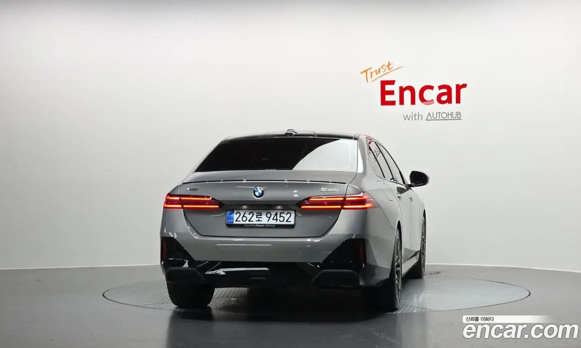 BMW 5 серия 2025 2.0 автомат (гидро), фото 4