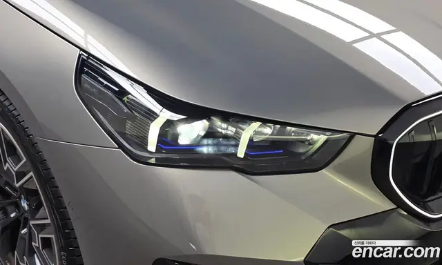 BMW 5 серия 2025 2.0 автомат (гидро), миниатюра 8