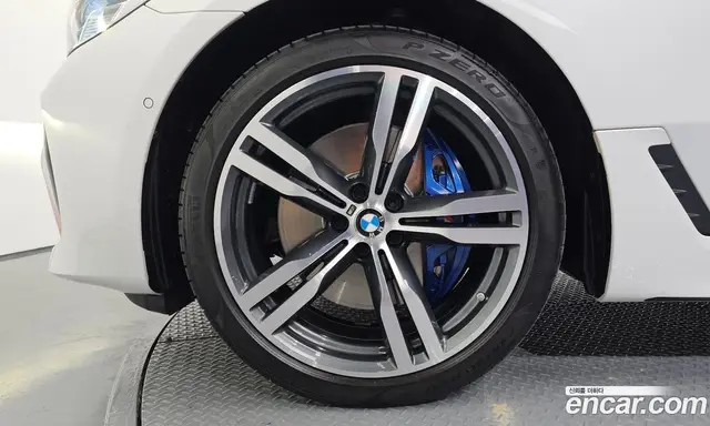 BMW 6 серия 2024 3.0 автомат (гидро), миниатюра 5