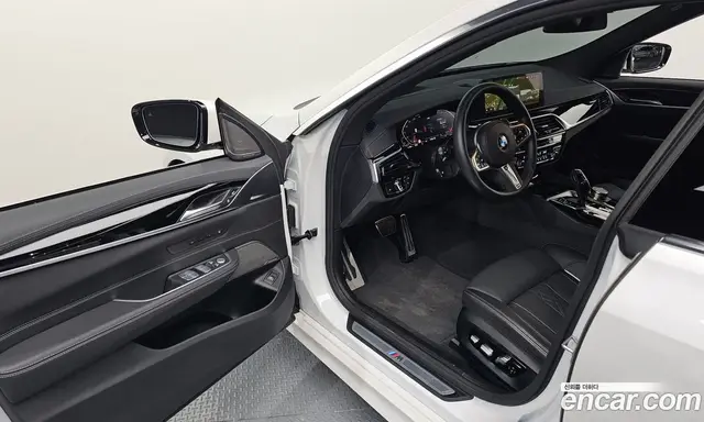BMW 6 серия 2024 3.0 автомат (гидро), миниатюра 10
