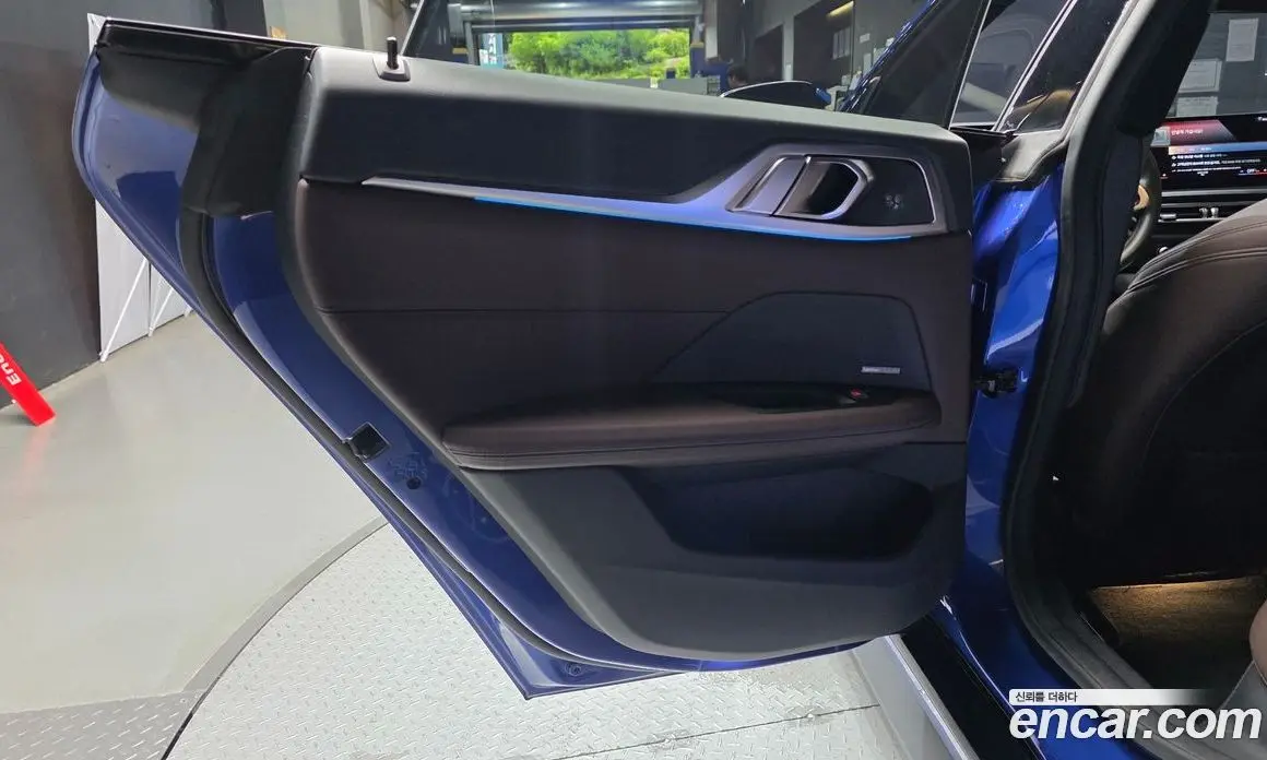 BMW i4 2022 0.2 автомат (гидро), фото 15