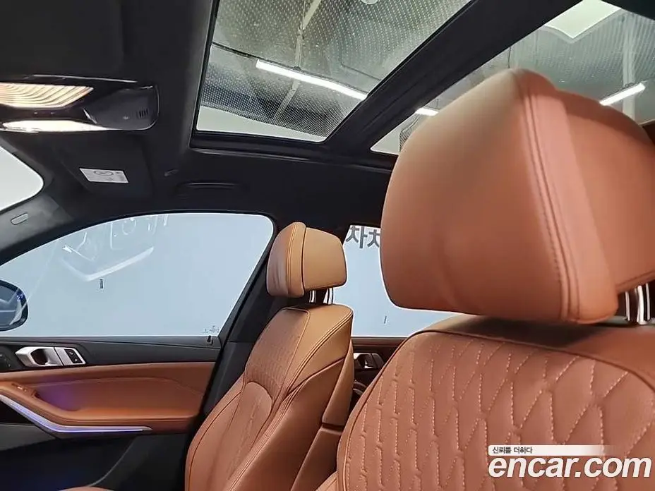 BMW X7 2024 3.0 автомат (гидро), фото 15