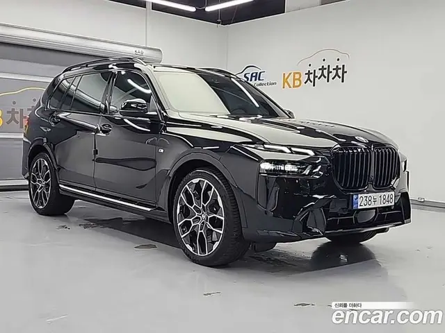 BMW X7 2024 3.0 автомат (гидро), миниатюра 4