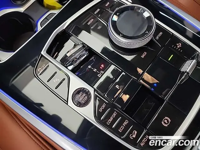BMW X7 2024 3.0 автомат (гидро), миниатюра 8