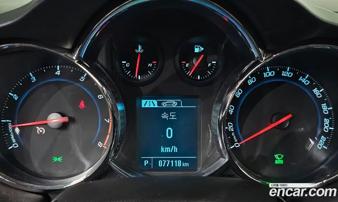 Chevrolet Cruze 2014 1.8 автомат (гидро), фото 8