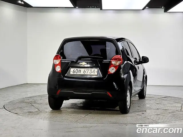 Chevrolet Spark 2013 1.0 автомат (гидро), миниатюра 3