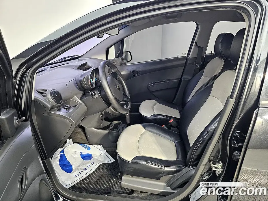 Chevrolet Spark 2013 1.0 автомат (гидро), фото 8