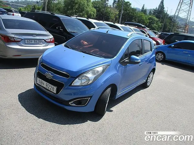 Chevrolet Spark 2013 1.0 автомат (гидро), миниатюра 3