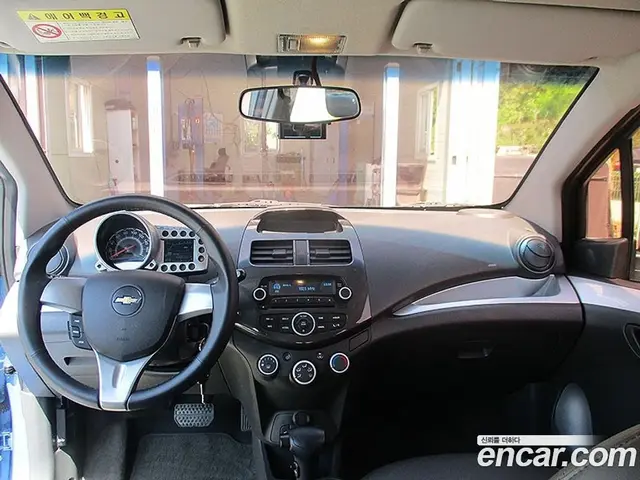 Chevrolet Spark 2013 1.0 автомат (гидро), миниатюра 7