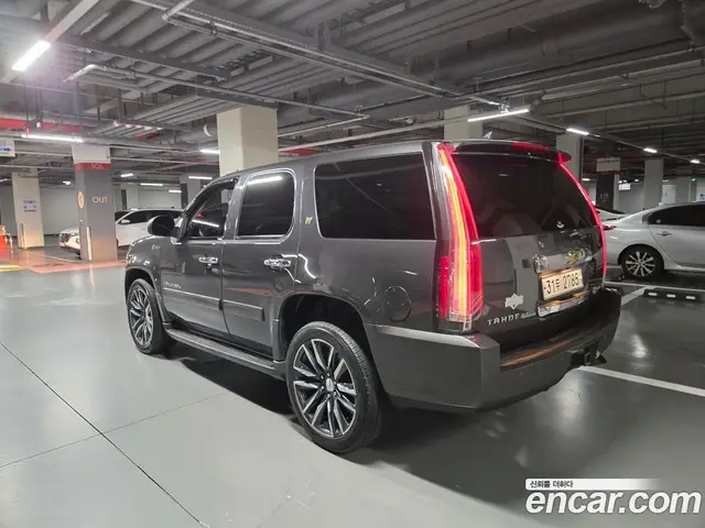 Chevrolet Tahoe, 2010, 160 000 км