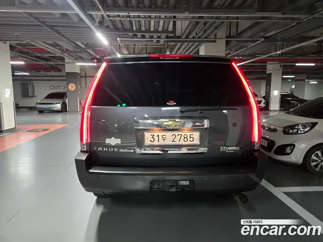 Chevrolet Tahoe 2010 6.0 автомат (гидро), миниатюра 2