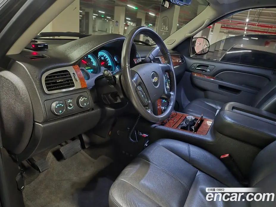 Chevrolet Tahoe 2010 6.0 автомат (гидро), фото 13