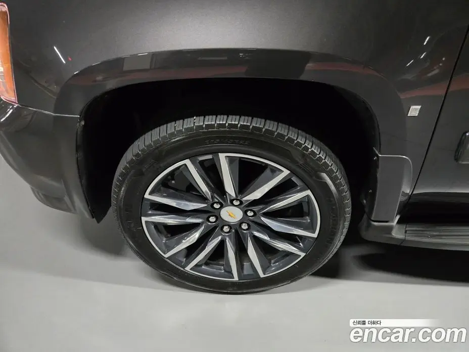 Chevrolet Tahoe 2010 6.0 автомат (гидро), фото 4