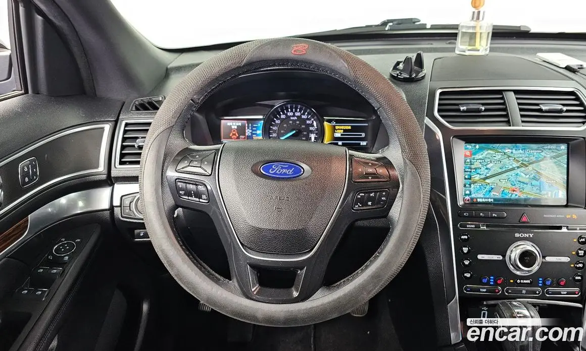 Ford Explorer 2018 2.3 автомат (гидро), фото 19