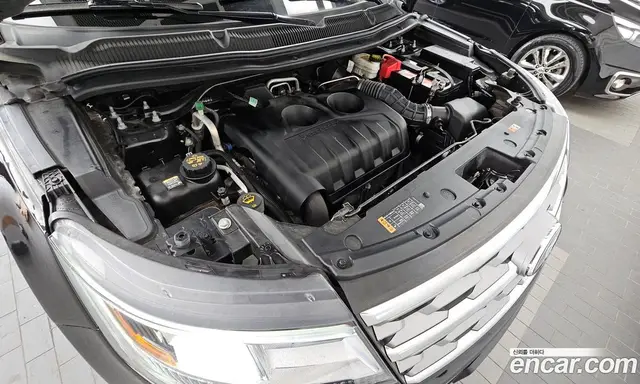 Ford Explorer 2018 2.3 автомат (гидро), миниатюра 6