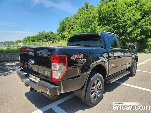 Ford Ranger 2022 2.0 автомат (гидро), миниатюра 6