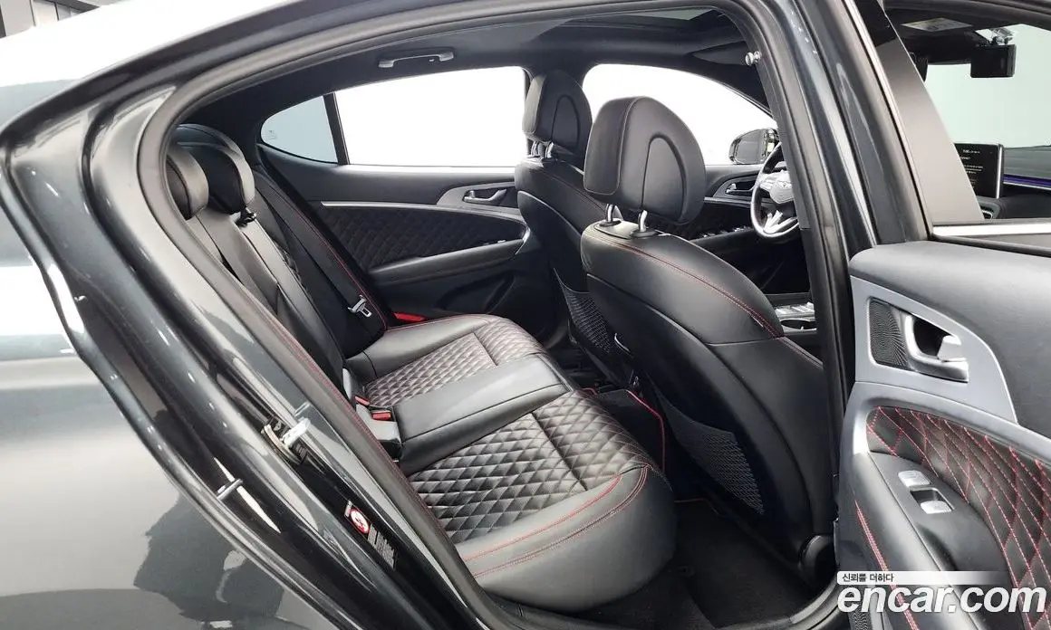 Genesis G70 2020 2.0 автомат (гидро), фото 12
