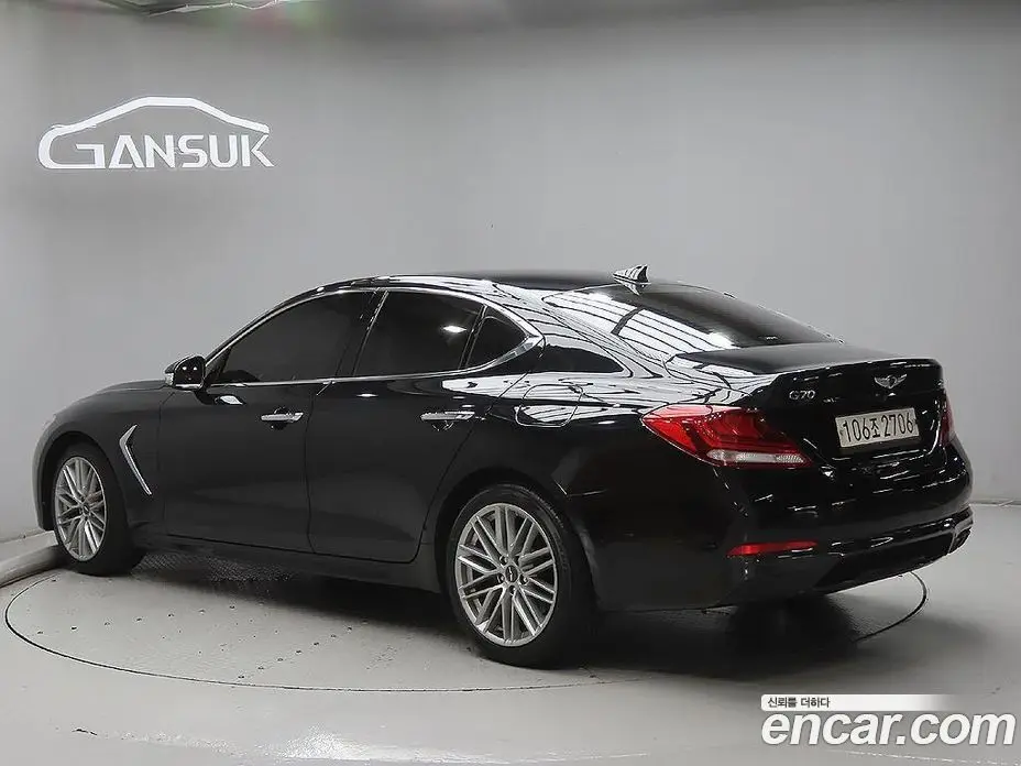 Genesis G70 2020 2.0 автомат (гидро), фото 3