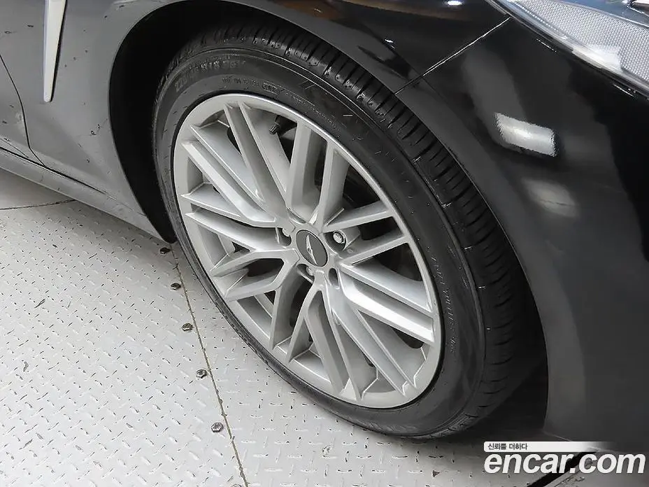 Genesis G70 2020 2.0 автомат (гидро), фото 5