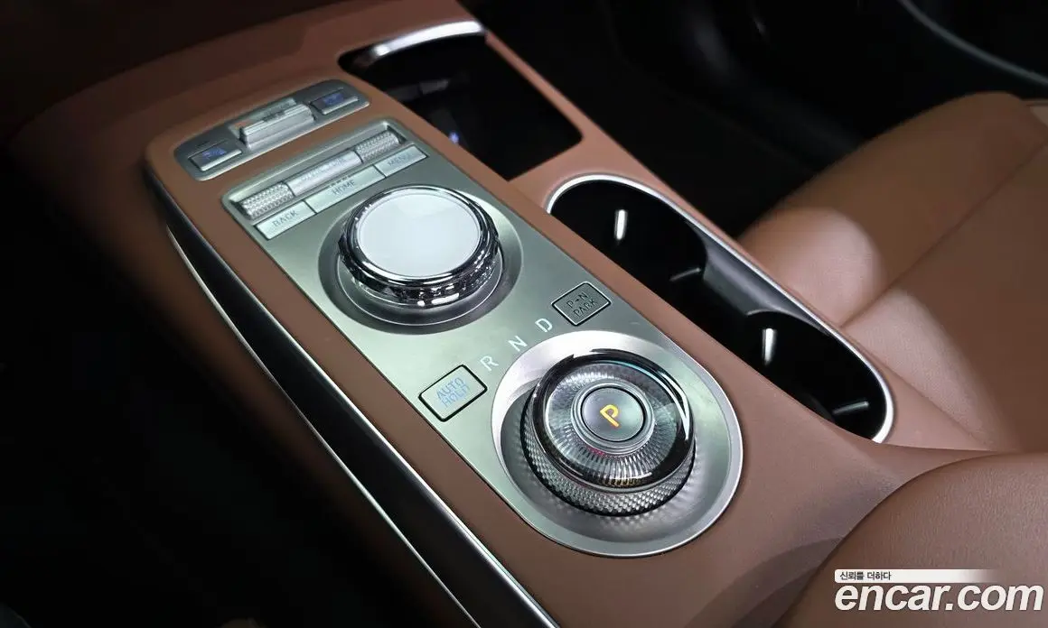 Genesis GV70 2021 2.5 автомат (гидро), фото 12