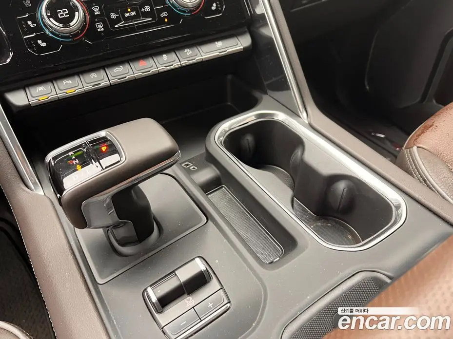 GMC Sierra 2023 6.2 автомат (гидро), фото 11