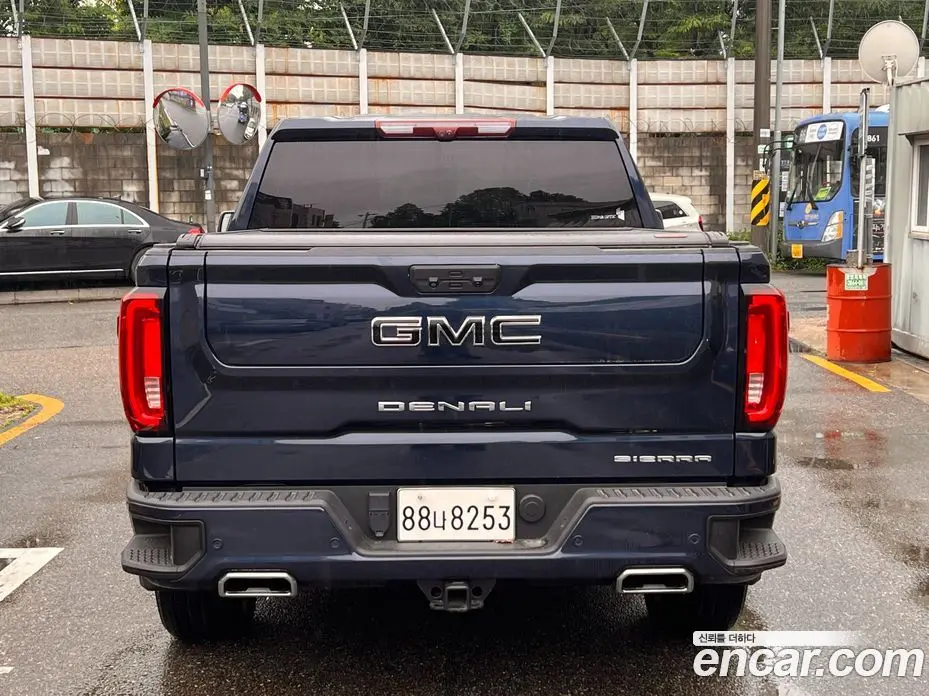 GMC Sierra 2023 6.2 автомат (гидро), фото 4