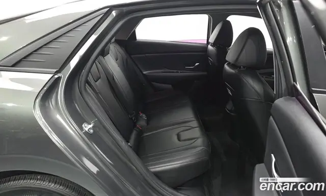 Hyundai Avante 2021 1.6 автомат (гидро), миниатюра 11