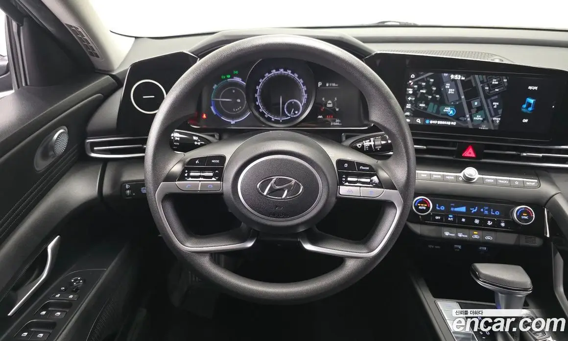 Hyundai Avante 2021 1.6 автомат (гидро), фото 14