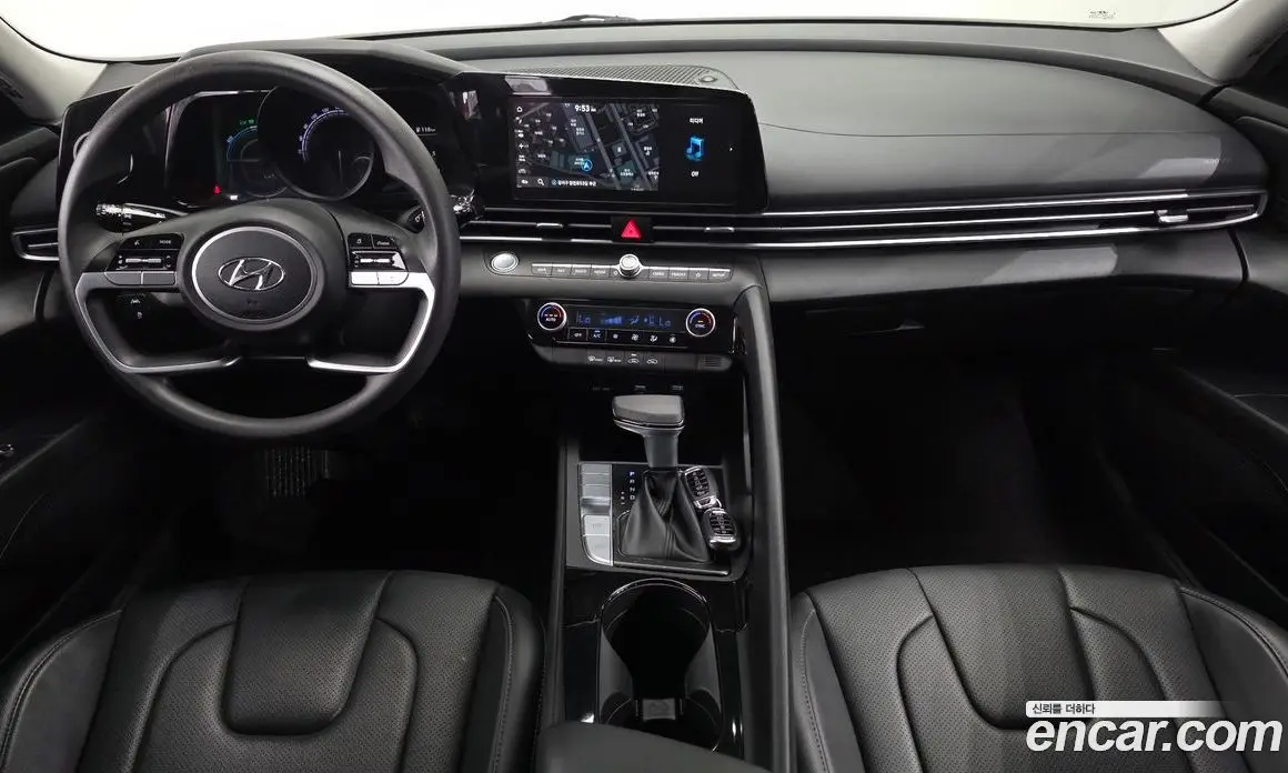 Hyundai Avante 2021 1.6 автомат (гидро), фото 7