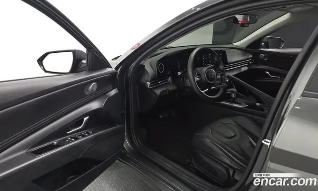 Hyundai Avante 2021 1.6 автомат (гидро), миниатюра 10