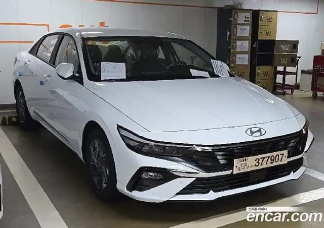 Hyundai Avante 2025 1.6 автомат (гидро), миниатюра 8