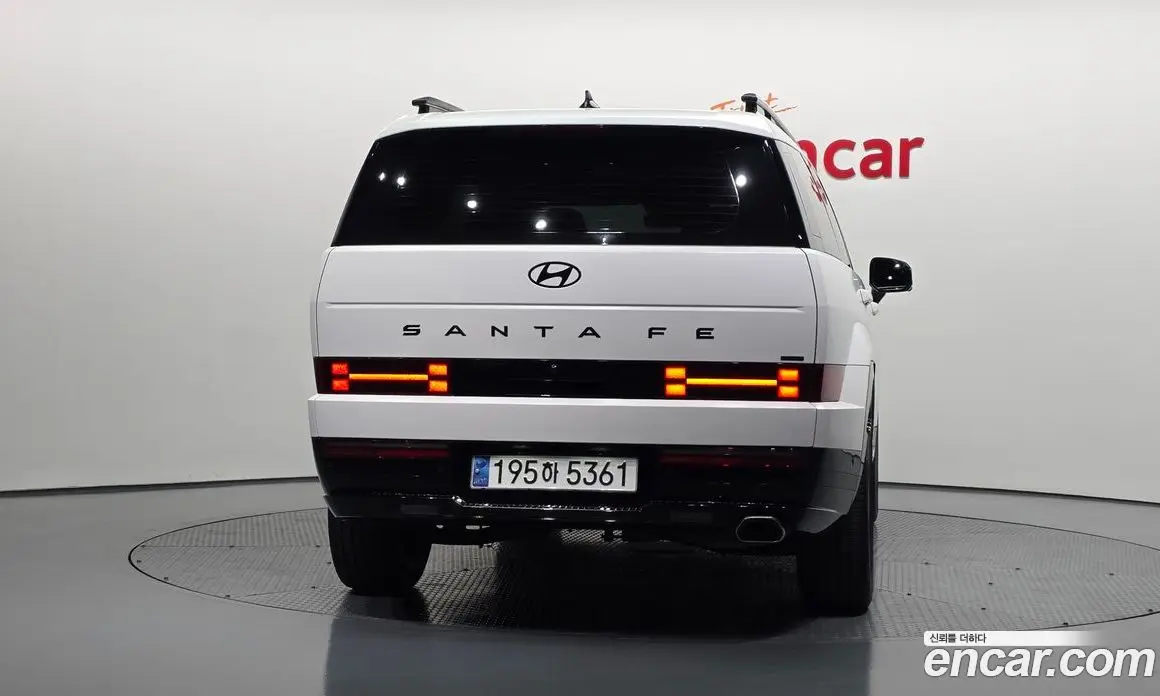Hyundai Santa Fe 2023 2.5 автомат (гидро), фото 4