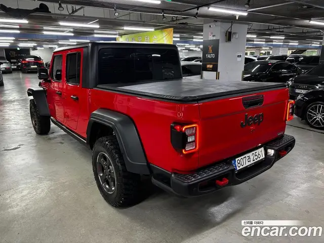 Jeep Gladiator 2022 3.6 автомат (гидро), миниатюра 2