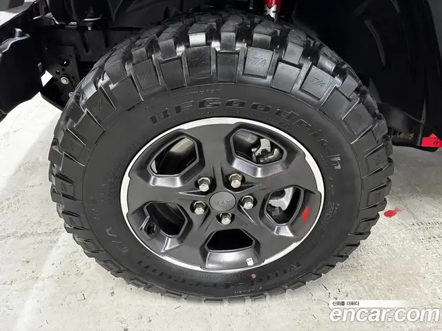 Jeep Gladiator 2022 3.6 автомат (гидро), миниатюра 5