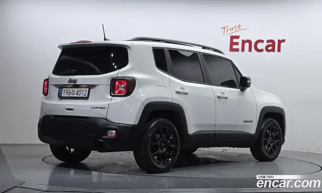 Jeep Renegade 2019 2.4 автомат (гидро), миниатюра 2