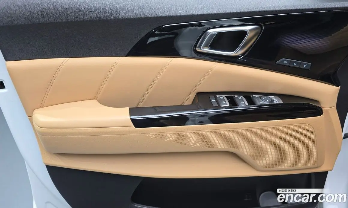 Kia Carnival 2020 2.2 автомат (гидро), фото 14
