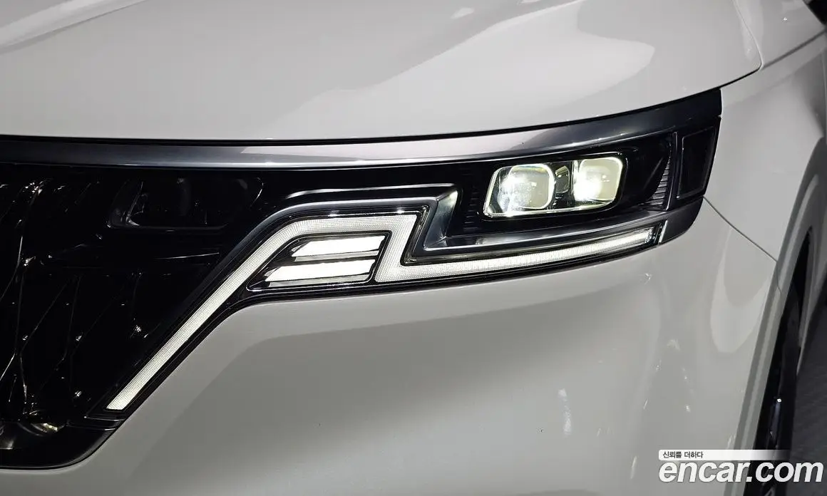 Kia Carnival 2020 2.2 автомат (гидро), фото 8