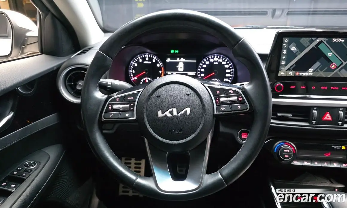Kia K3 2023 1.6 автомат (гидро), фото 19